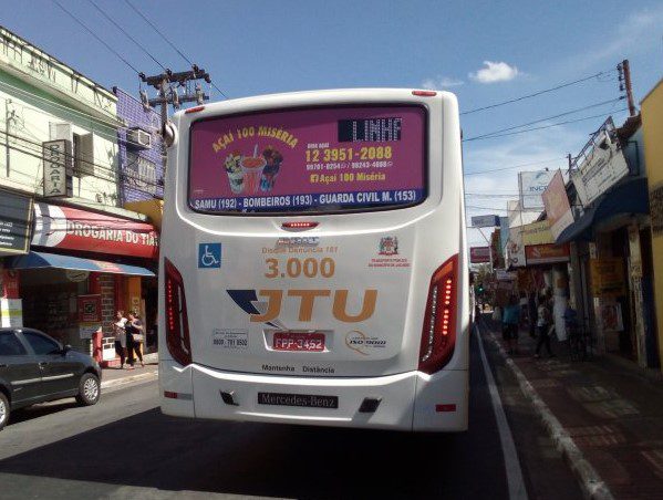 telefones uteis ônibus Jacareí