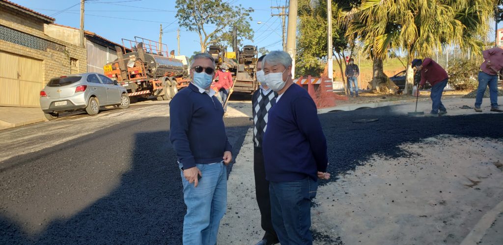 Edgard Sasaki em Obra na Rua Professora Olinda de Almeida Mercadante